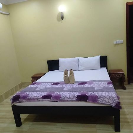 Captain Chim S Guesthouse Kampot Extérieur photo